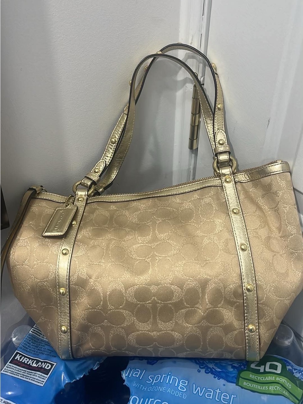 Gold Signature Tote Bag rare 2000s gold